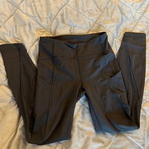 Lululemon leggings 7/8 size 4 black